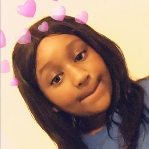 Meet your Posher, Siani